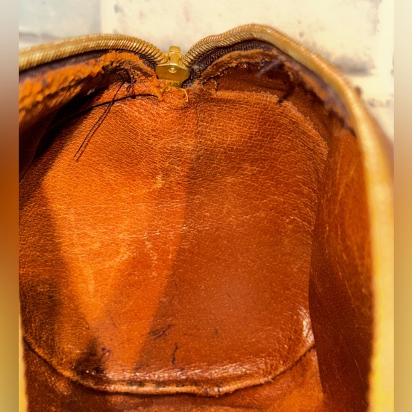 SOLD‼️‼️‼️LOUIS VUITTON Monogram Papillon 30 Hand Bag (Old Model) - Picture 13 of 13